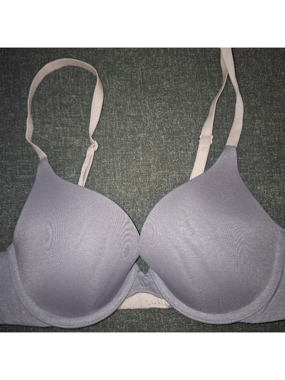 Victoria's Secret Padded Bra 32B Light Gray Pink Accents